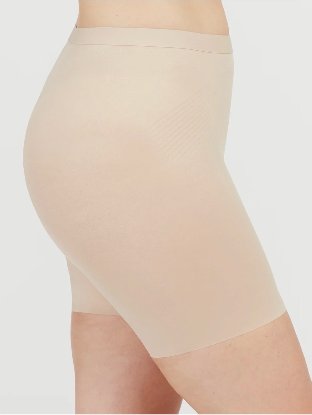 Spanx Invisible Girl Short Beige Medium NWT - Picture 3 of 9